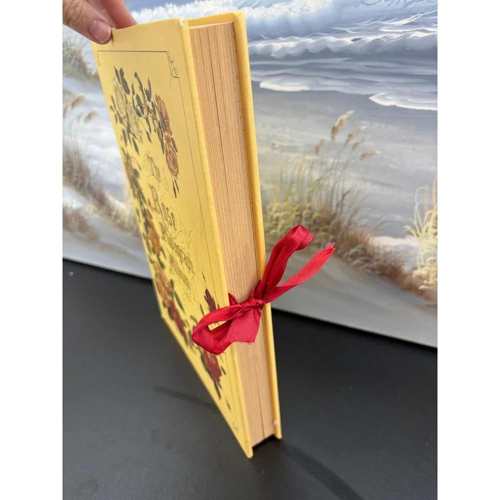The Rose Photograph Album Vintage Floral Hardcover Ribbon Tie Cream 11.5x8.25in